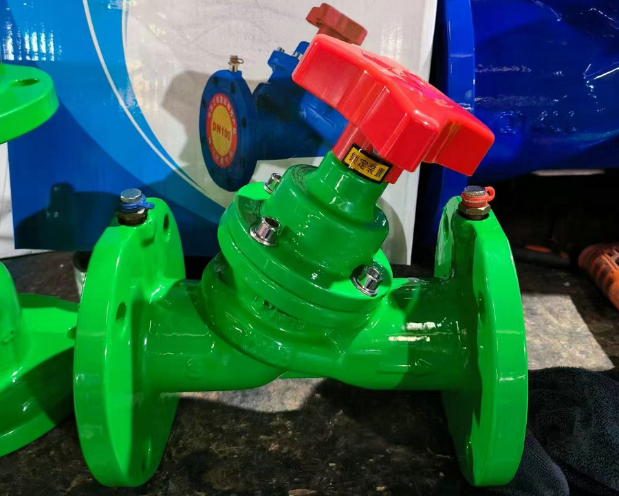 數(shù)字鎖定平衡閥高清圖片 數(shù)字鎖定平衡閥高清圖片